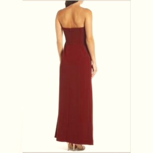 Harlyn Strapless maxi Evening Gown garnet - Picture 2 of 4